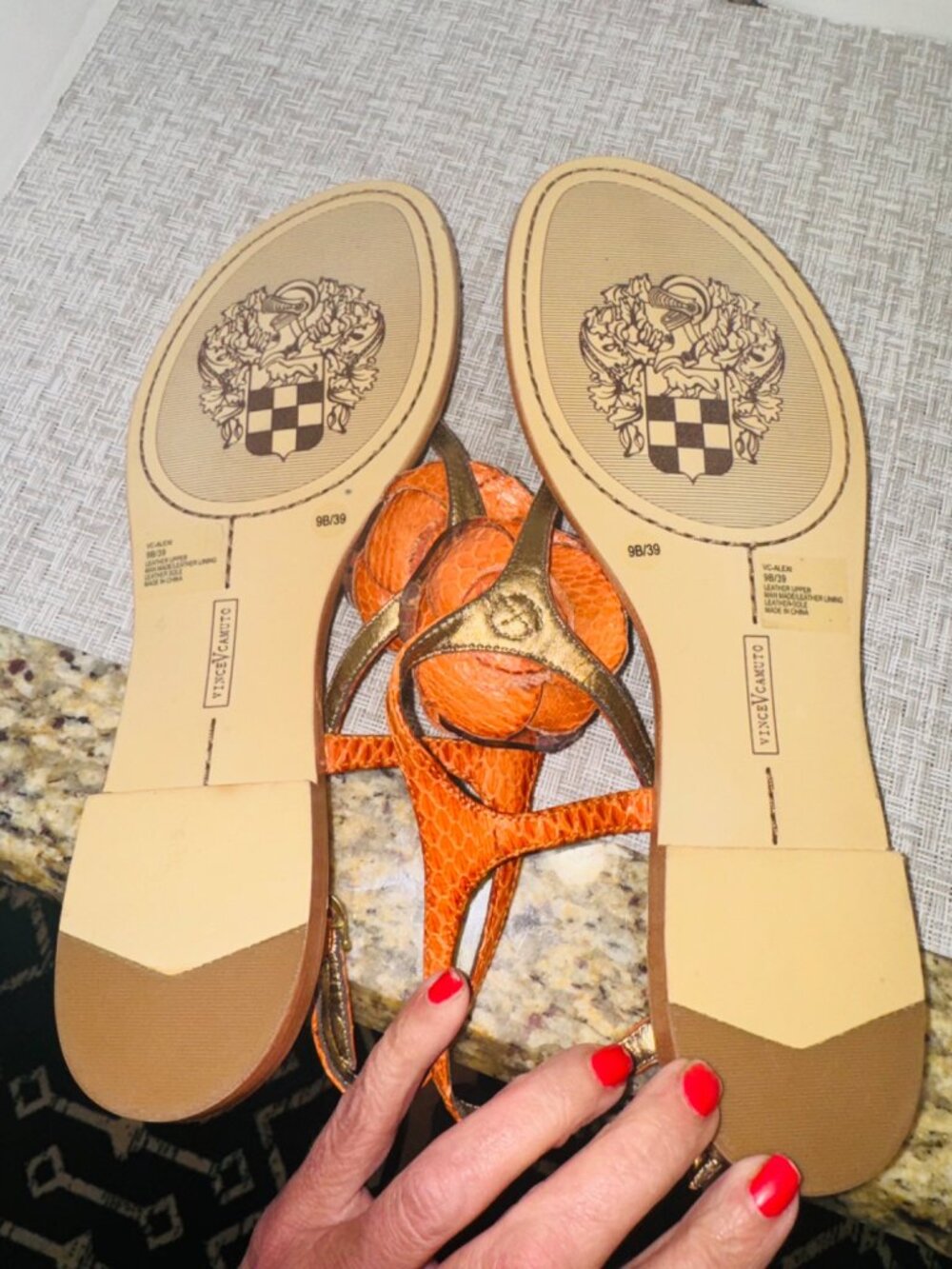 Vince Camuto Orange Snake-Embossed Flat Sandal Women 9 Gold Leather Flower Accen - Picture 5 of 11